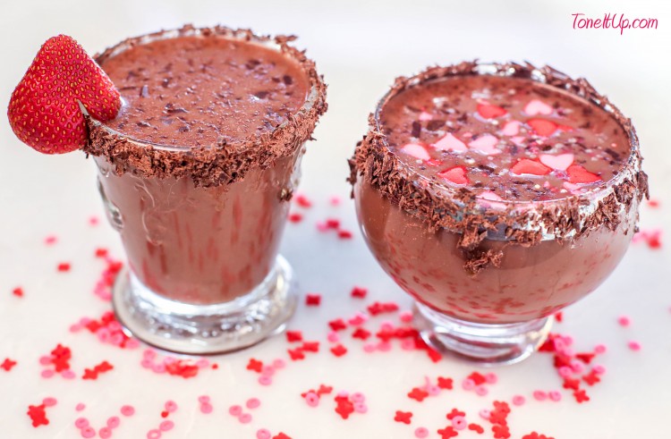 Chocolate-cocktail-tone-it-up-valentines-day