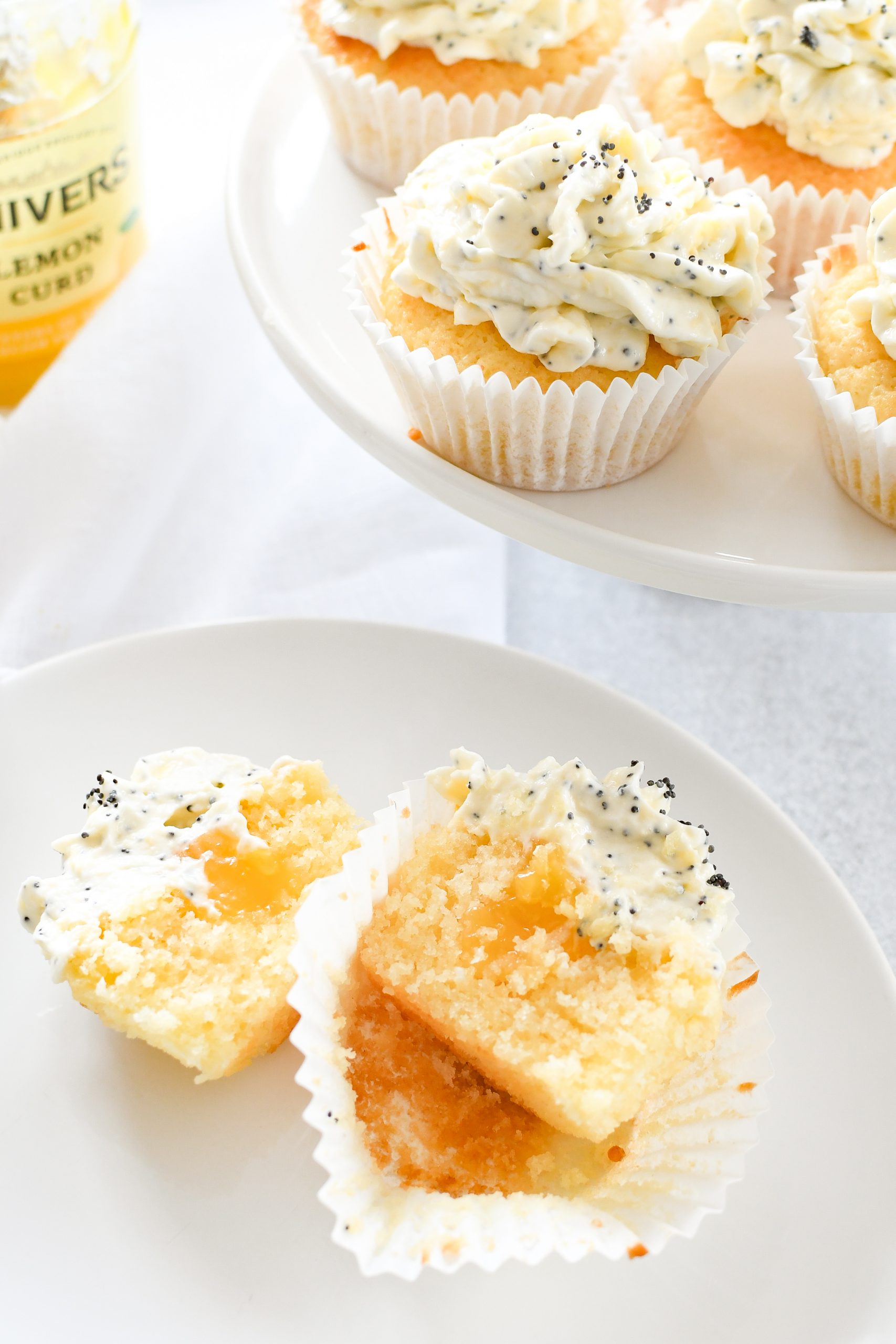 cupcakes met lemon curd