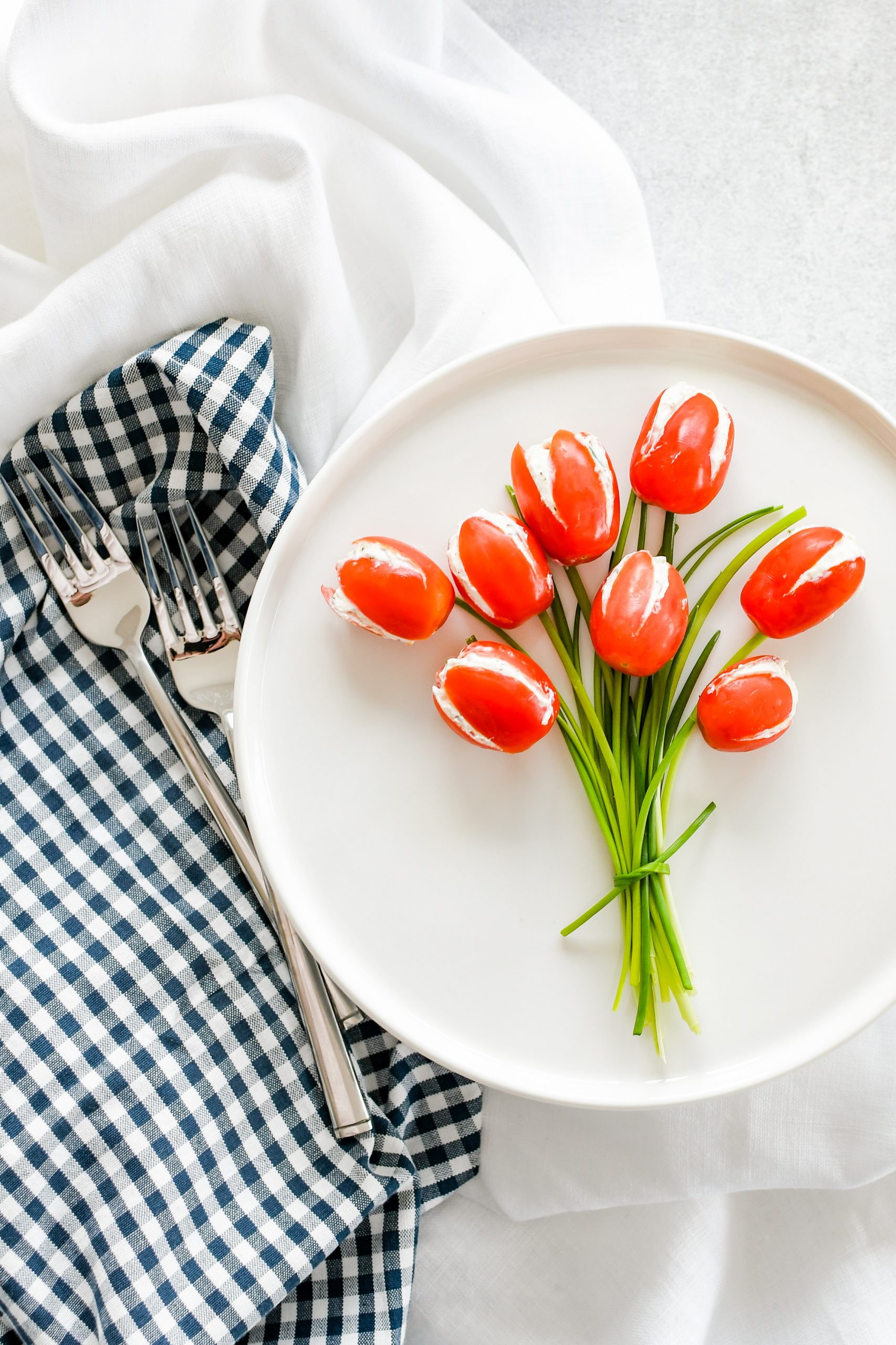 tulpen van tomaatjes, boeket met tomatentulpen