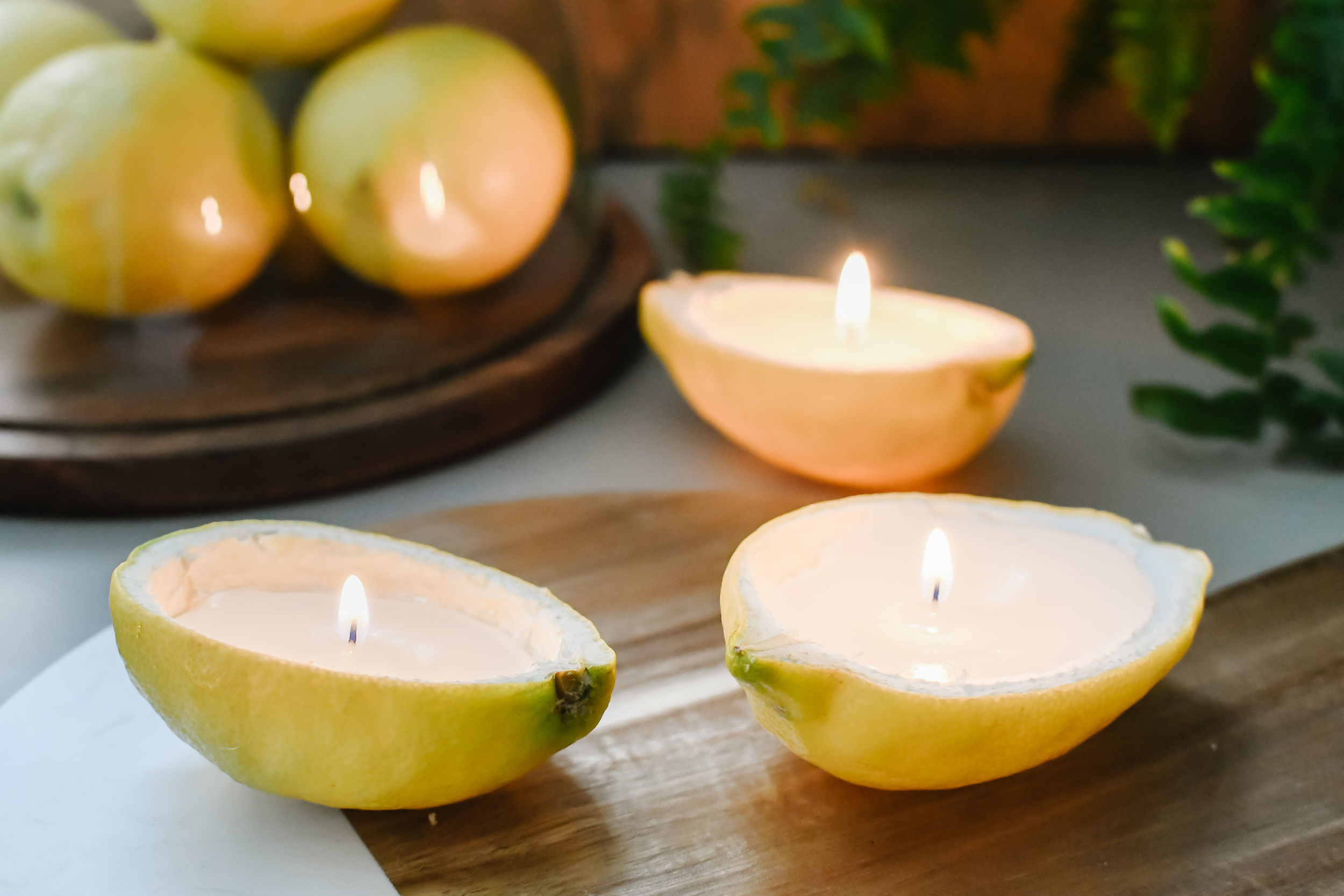 potlood commando bedelaar DIY Citroenkaarsjes: kaarsen maken van verse citroenen - So Celebrate!