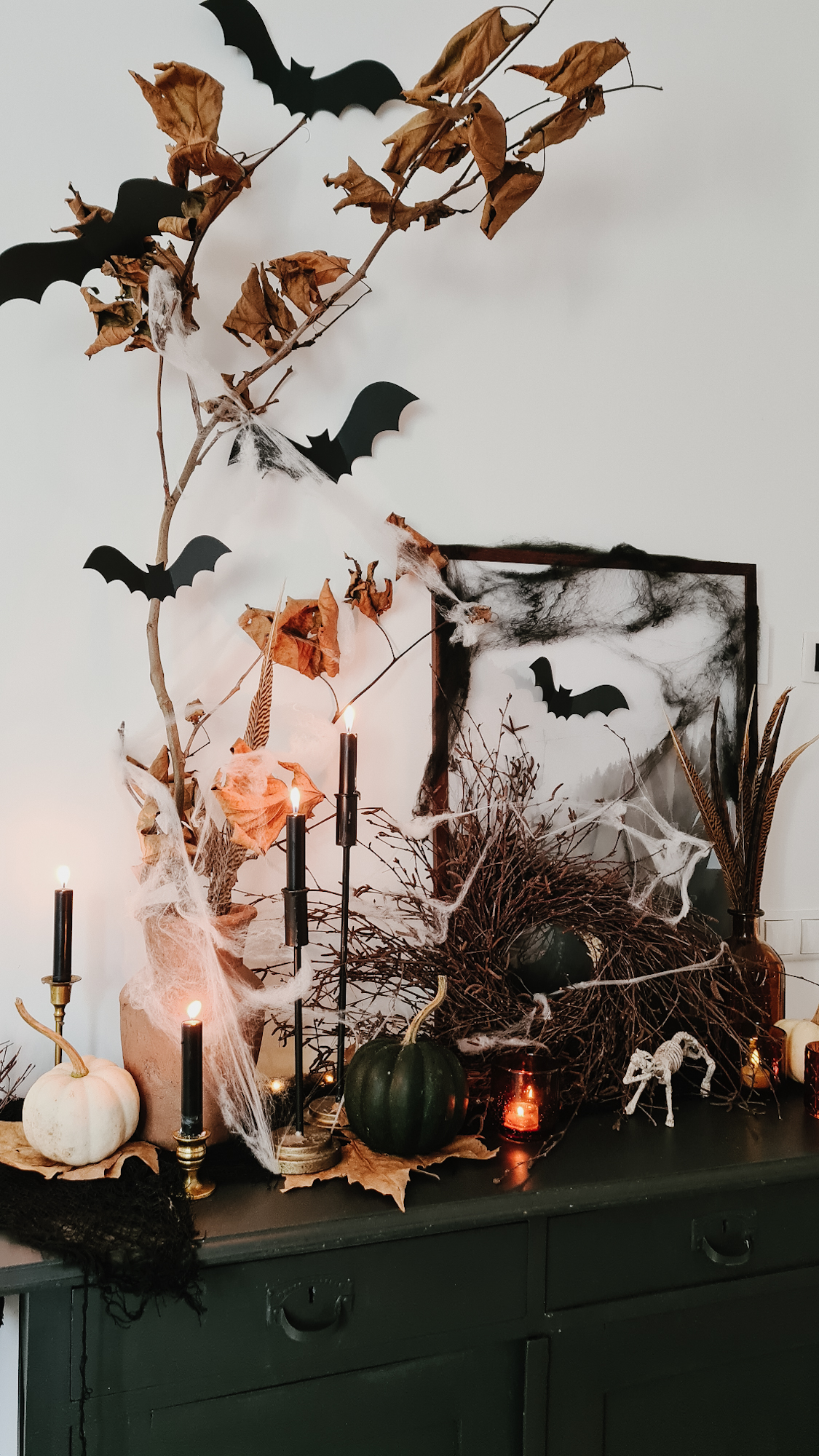 binair tempo onduidelijk Halloween versiering: spooky decoratie op mijn kastje - So Celebrate! -  vier de seizoenen