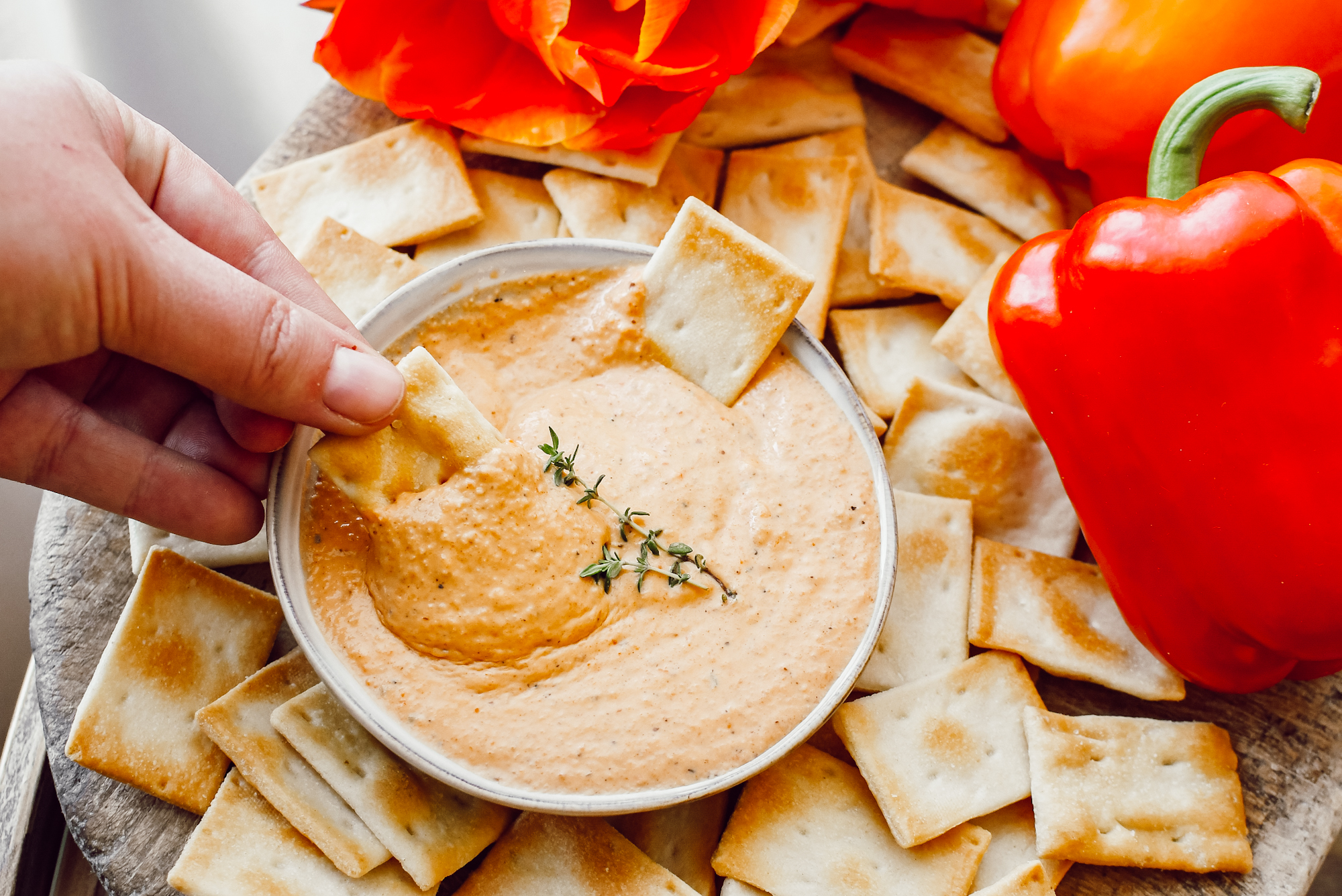 Recept Oranje dipsaus met paprika en geitenkaas So Celebrate