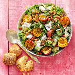 Recept | BBQ salade met perzik & gorgonzola