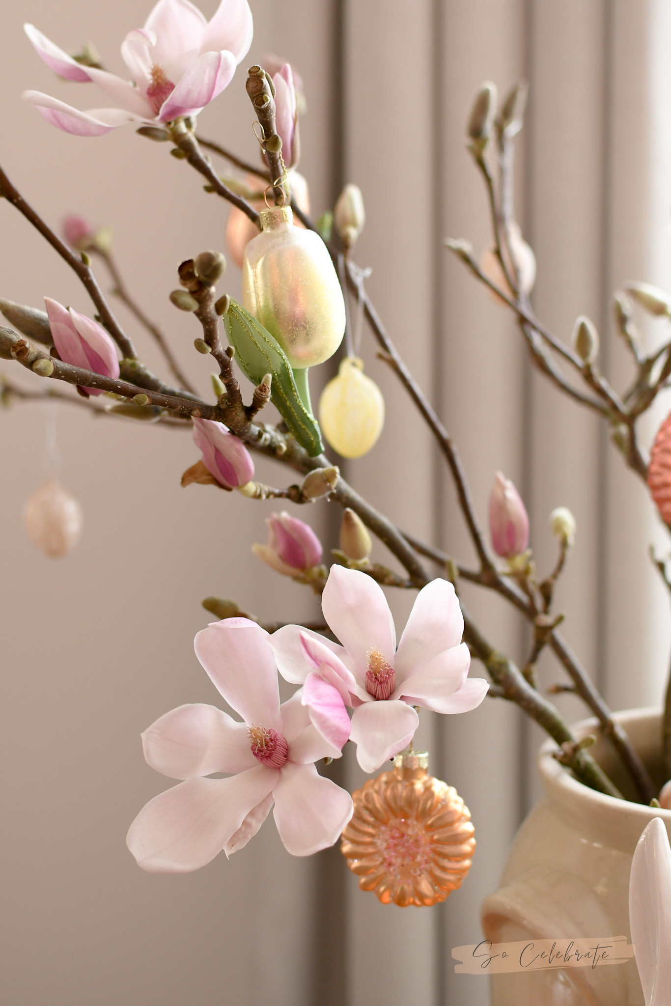 magnolia paastakken in vaas